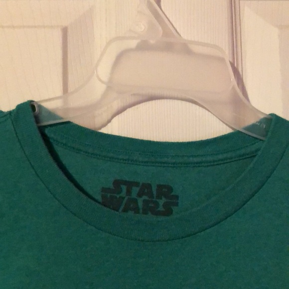 Star Wars Storm Trooper Christmas Theme Green Graphic T-Shirt Boys Large L - Picture 2 of 12